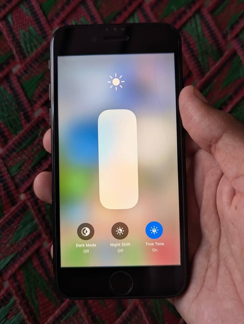 Apple iPhone SE 6