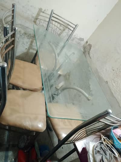 daining table