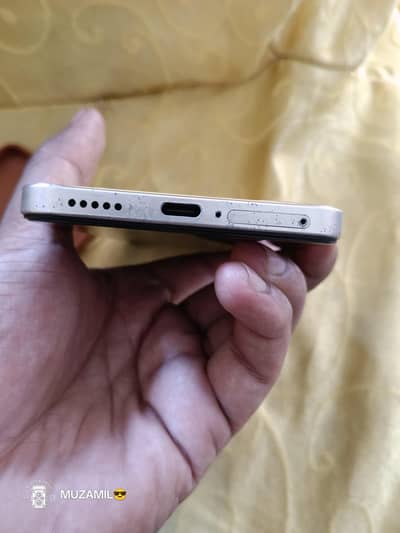 Vivo V25e