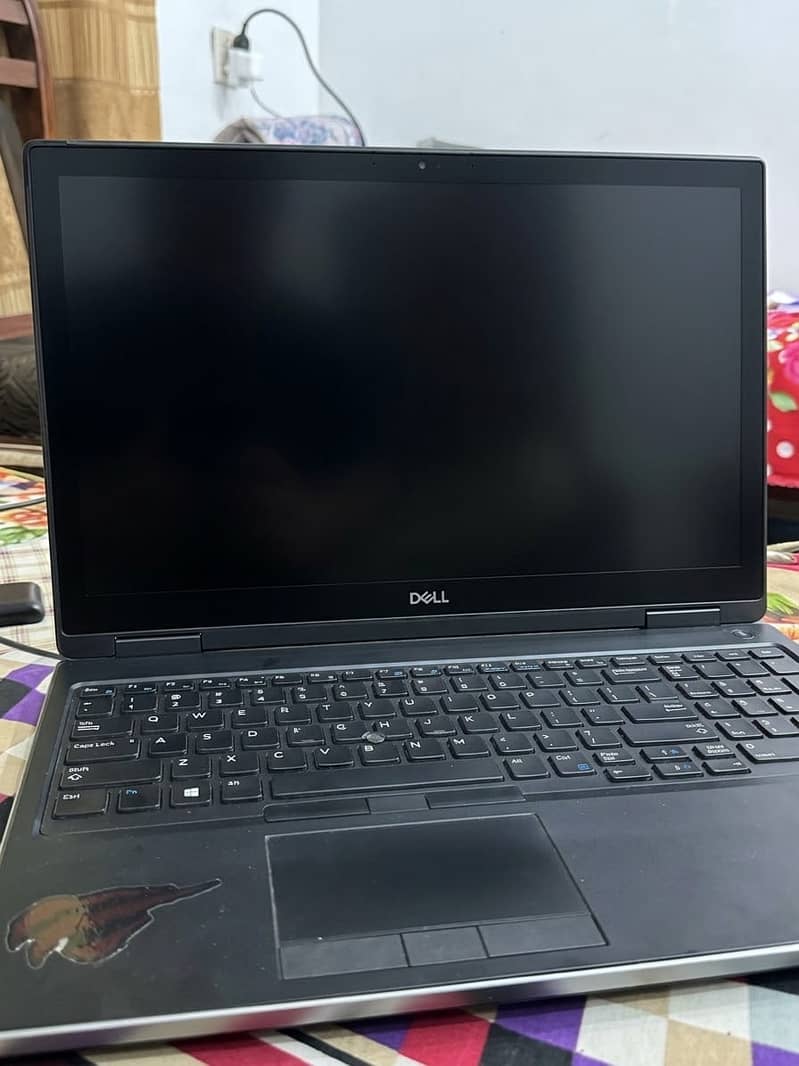 Dell Precision 7530 (Workstation) 6