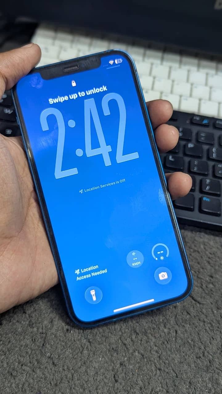 Apple iPhone 12 10