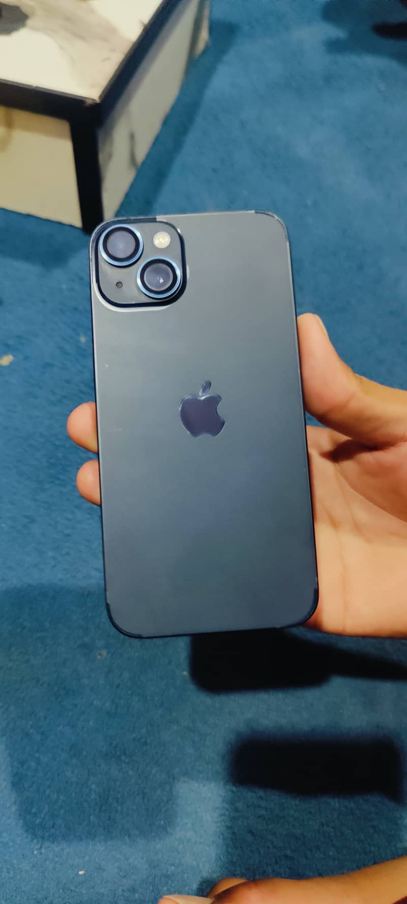 Apple iPhone 13 1