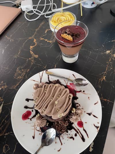 Pastry Chef Required (Female)