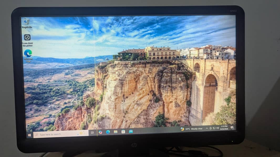 Dell i5 4th generation Complete computer set working condition. 7