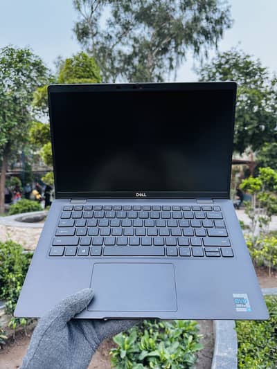 Dell 7420 7430 i5 11 12 gen 16 256 with chgr