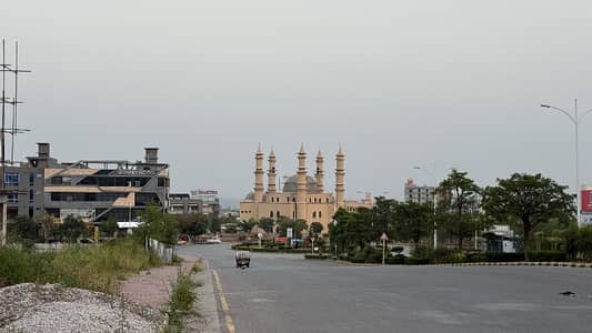 Buy A Residential Plot Of 10 Marla In Gulberg Residencia - Block A