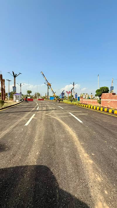 Spacious 1 Kanal Residential Plot Available For sale In Saffron City