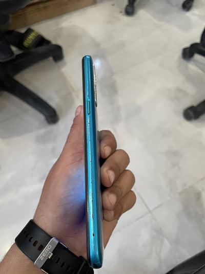 Realme 5i