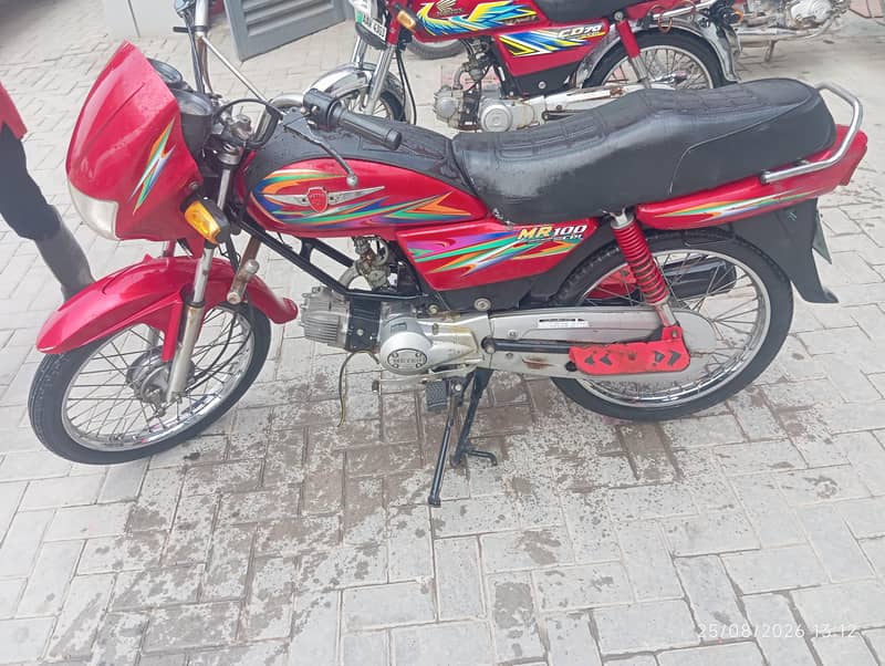 metro 100cc 0