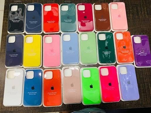 IPhone 13 Pro Silicone Cover - Vintage Colors
