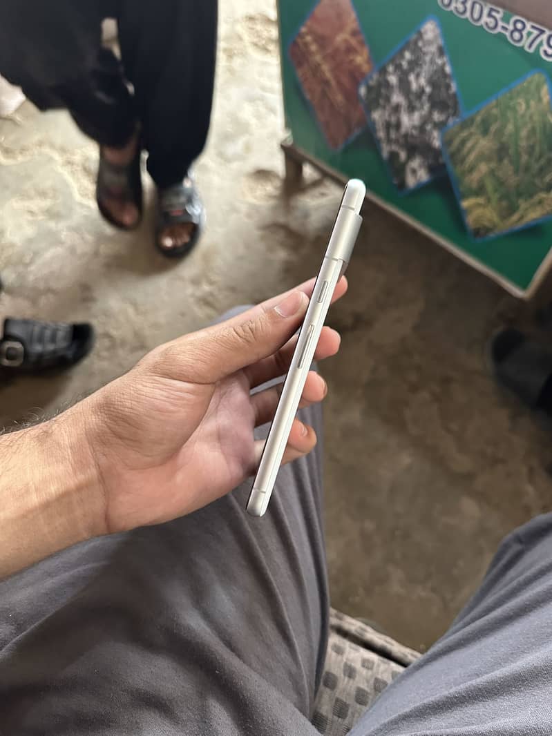 Google Pixel 7 2