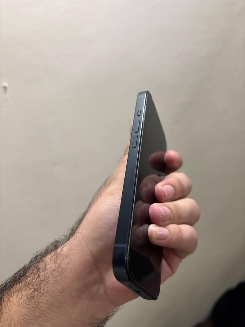 Apple iPhone 14 1