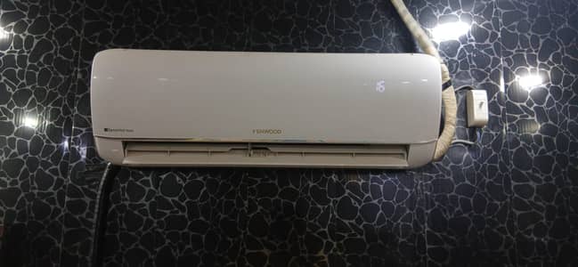 kenwood DC inverter AC 1 ton