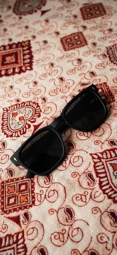 Éternel Magnetic Sunglasses (Matte Black Frame & Lenses)