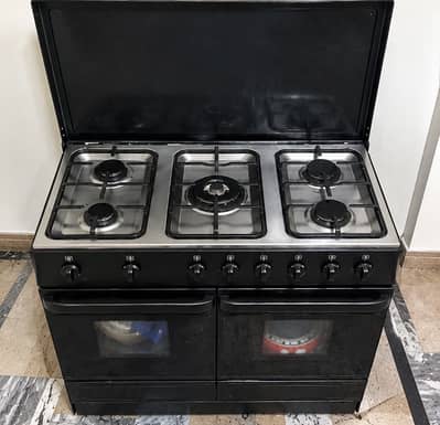 Baking Oven with Burner – Used, Good Working Condition