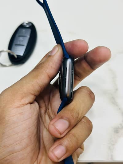 Apple Watch SE (1st gen)