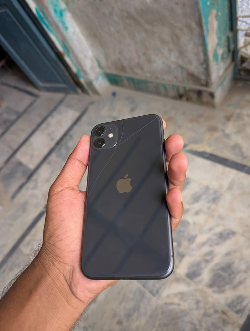 Apple iPhone 11 0