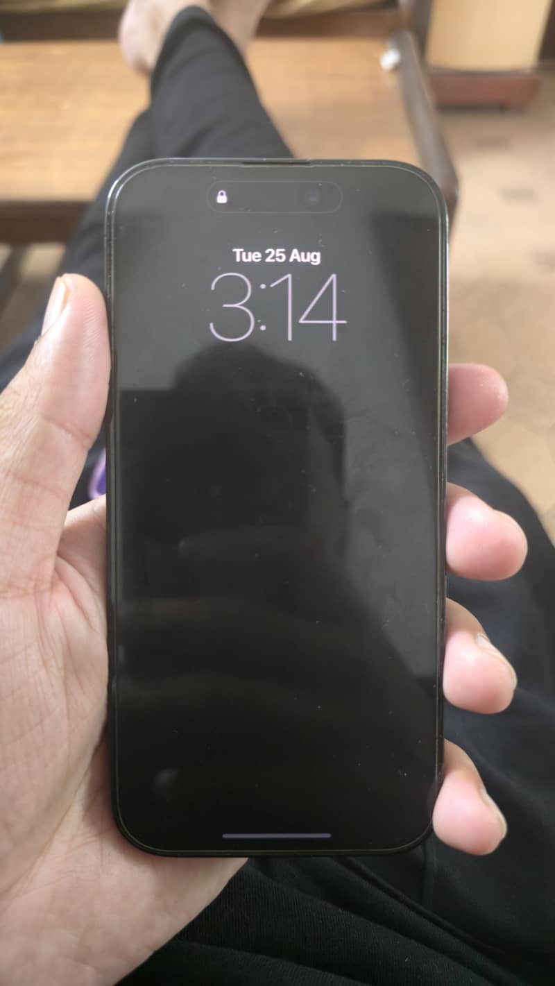 Apple iPhone 14 Pro 1