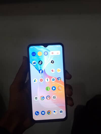Vivo Y21