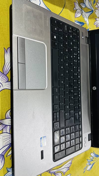 HP LAPTOP  i5