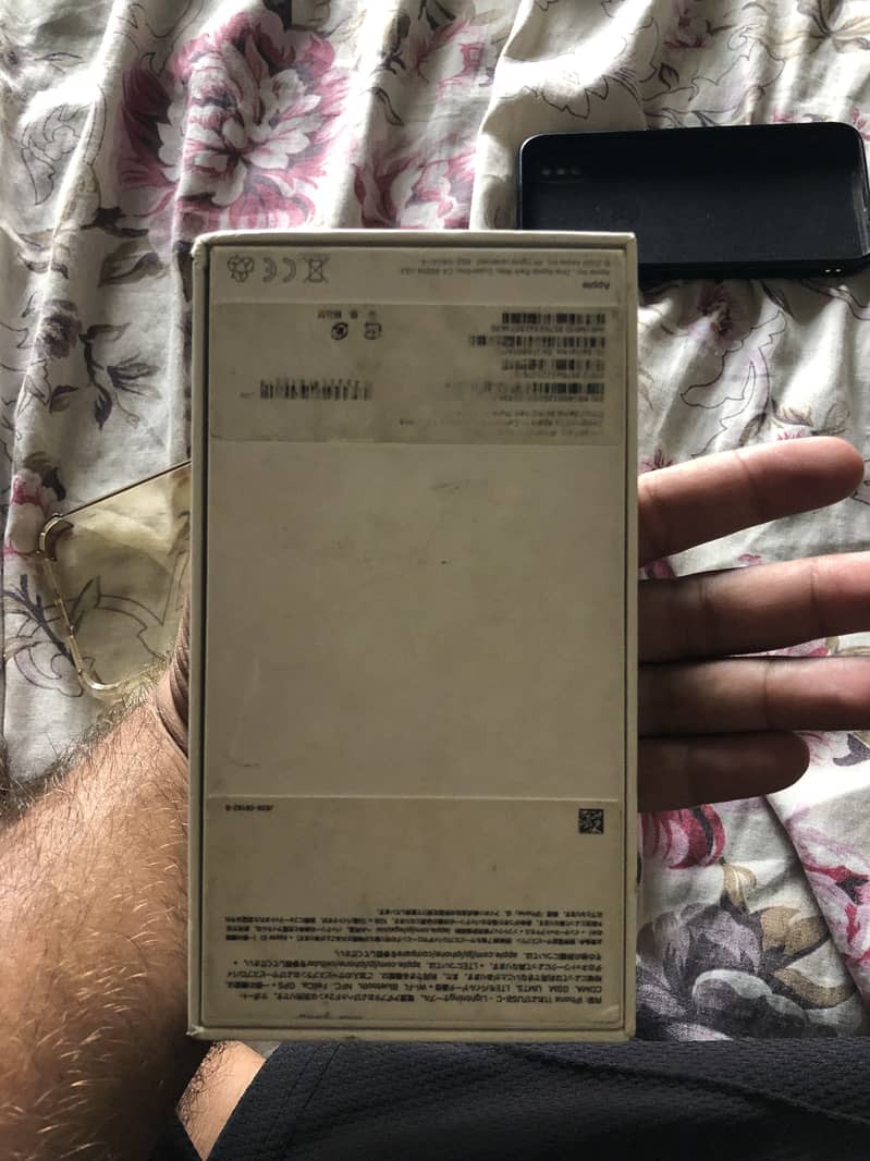 Apple iPhone 11 7