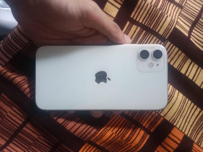 Apple iPhone 11 1