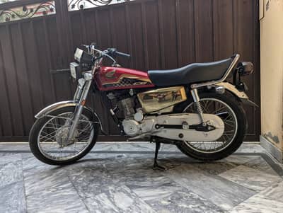 honda 125 Gold Edition