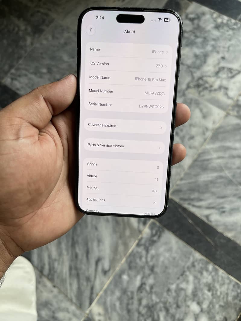 Apple iPhone 15 Pro Max 3