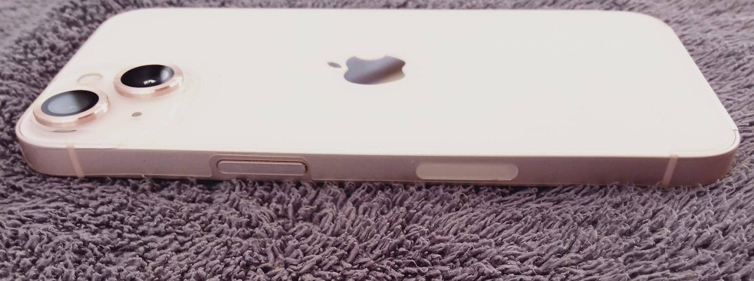 Apple iPhone 13 3