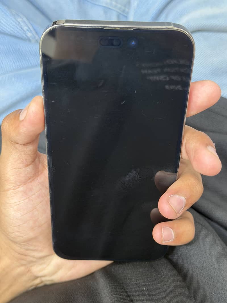 Apple iPhone 14 Pro Max 2