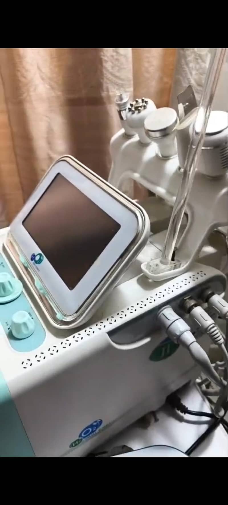 Portable Hydra Facial Machine | 7-in-1 Beauty Facial Machine 1