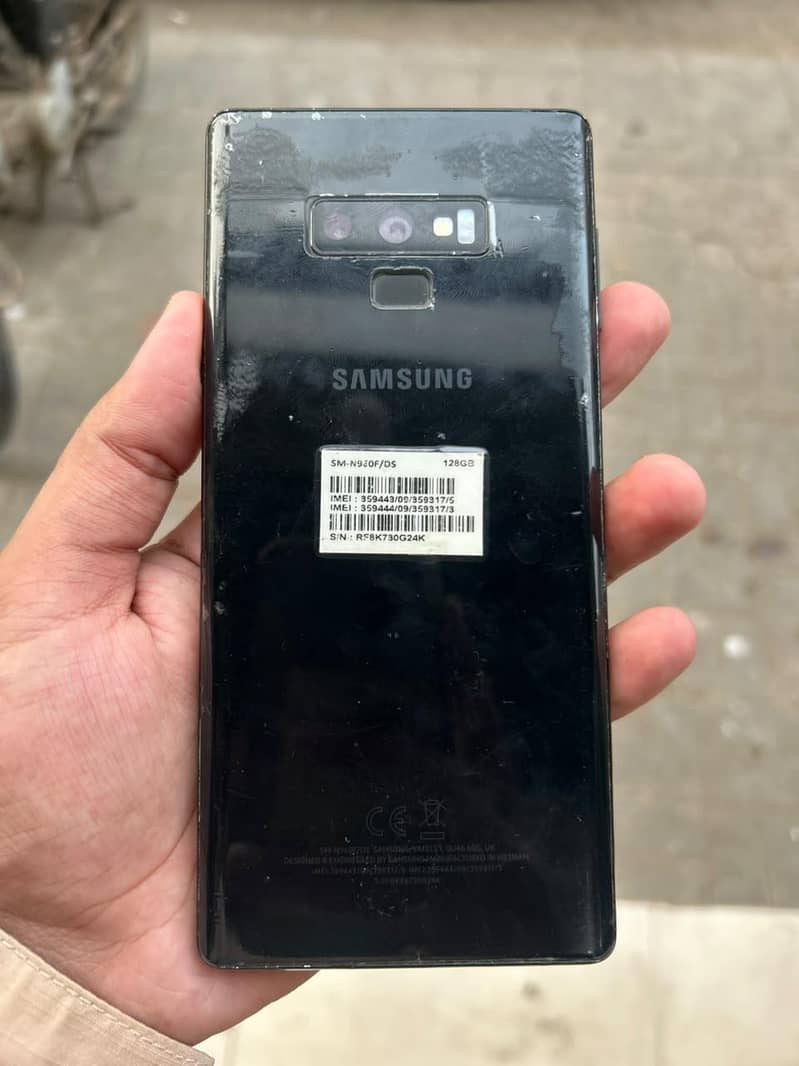 Samsung Mobile Note 9 1