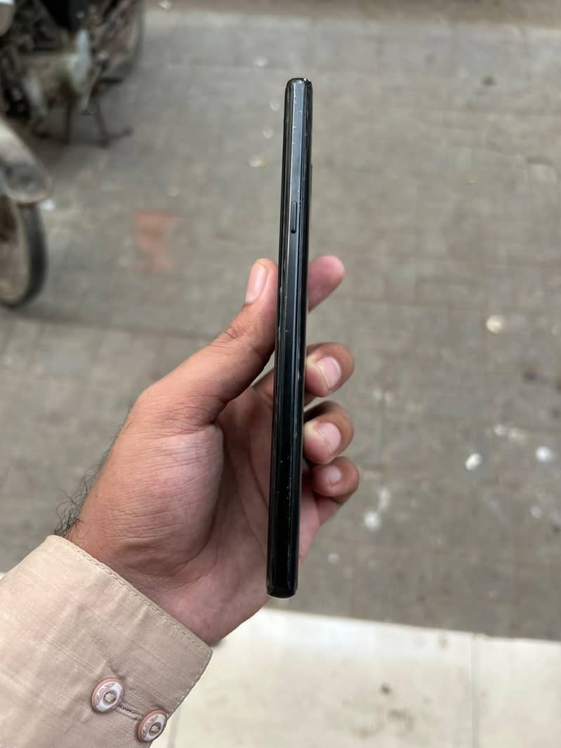 Samsung Mobile Note 9 3