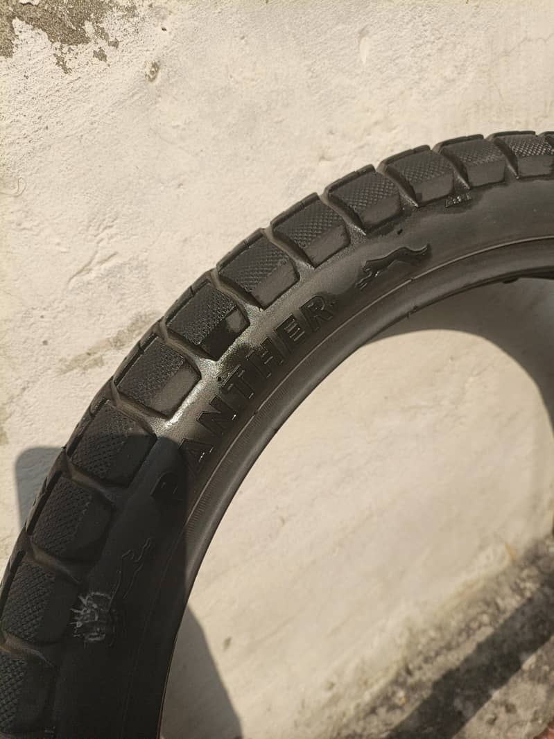 2 Tyres 3