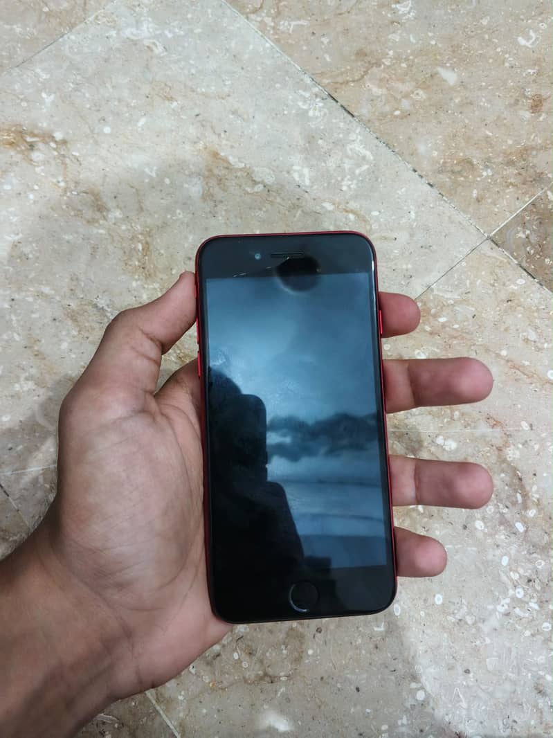 Apple iPhone SE 3