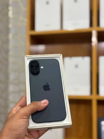 iPhone 16 128GB  jv  – 89% Battery  With Box