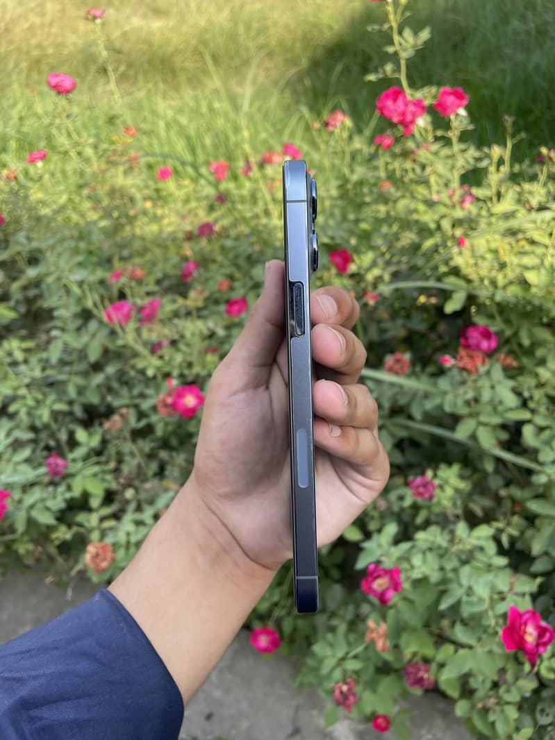 Apple iPhone 13 Pro Max 7