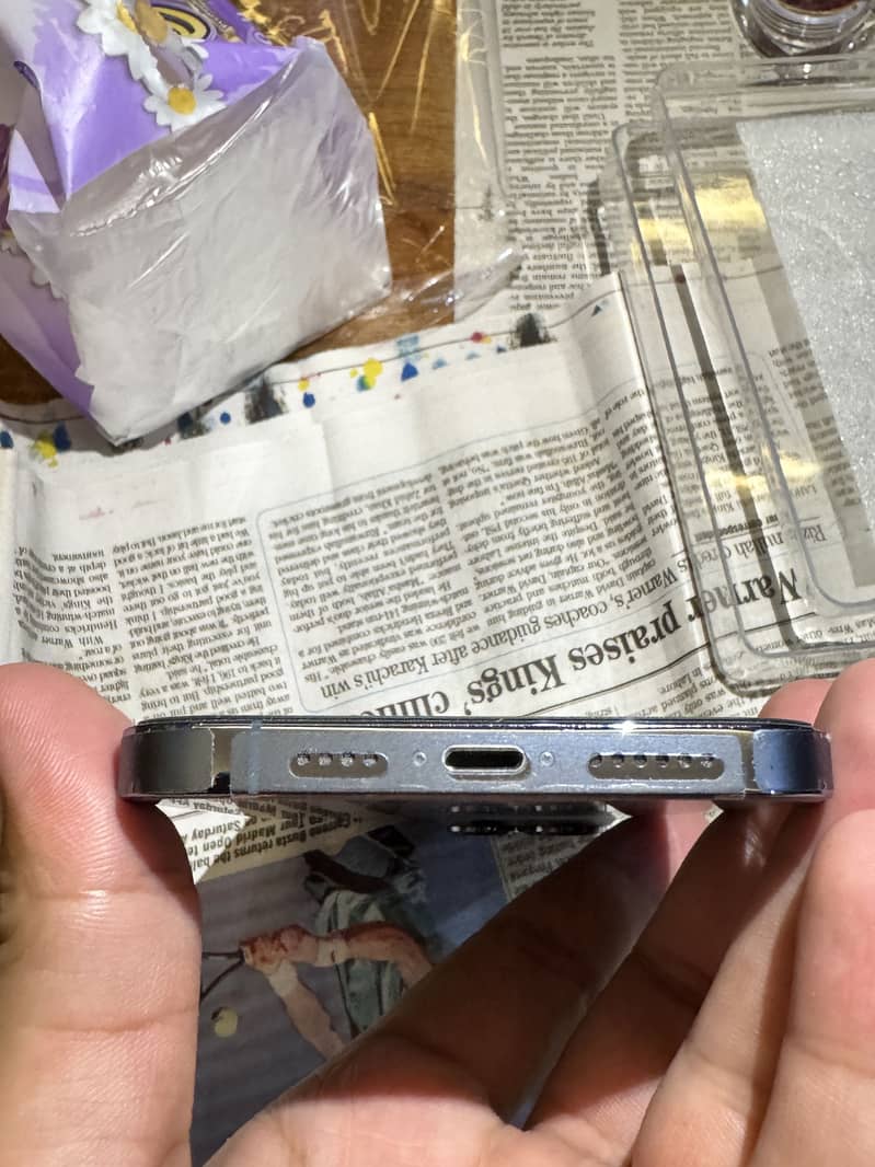 Apple iPhone 13 Pro Max 8