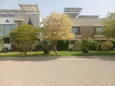 Plot For Prime Location Of Karachi