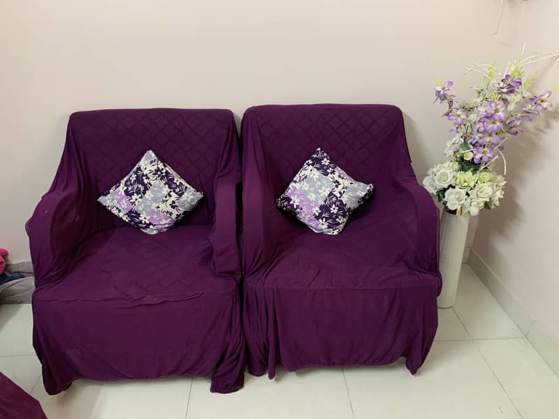 Sofa set. 4