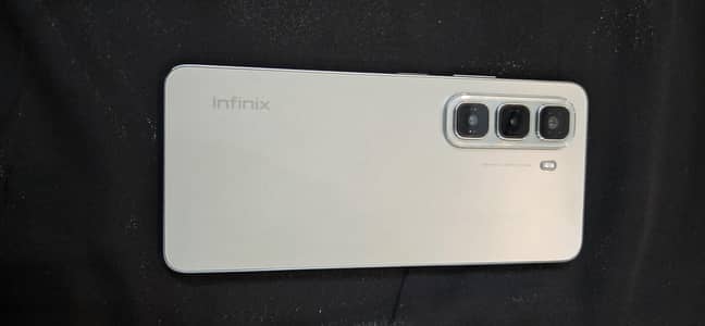 Infinix Hot 50