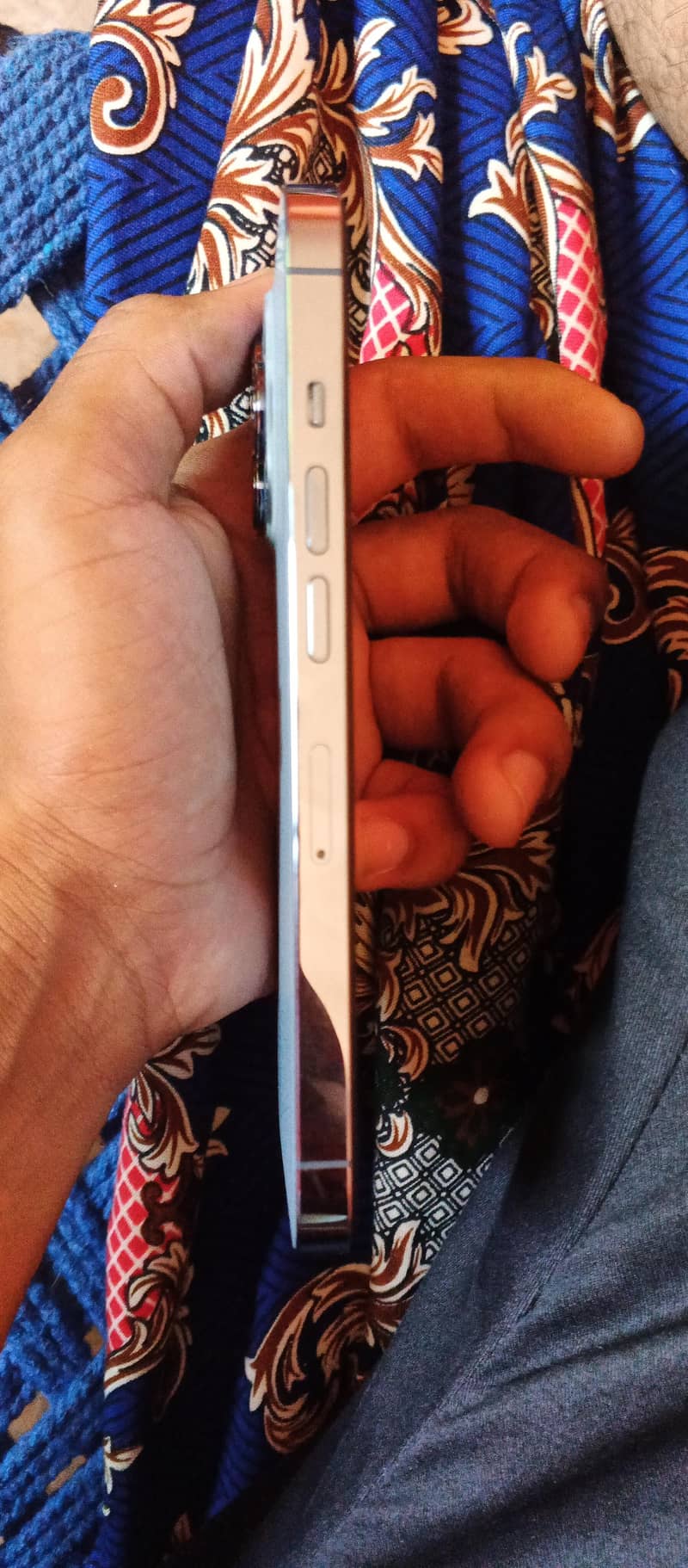 Apple iPhone 13 Pro 1