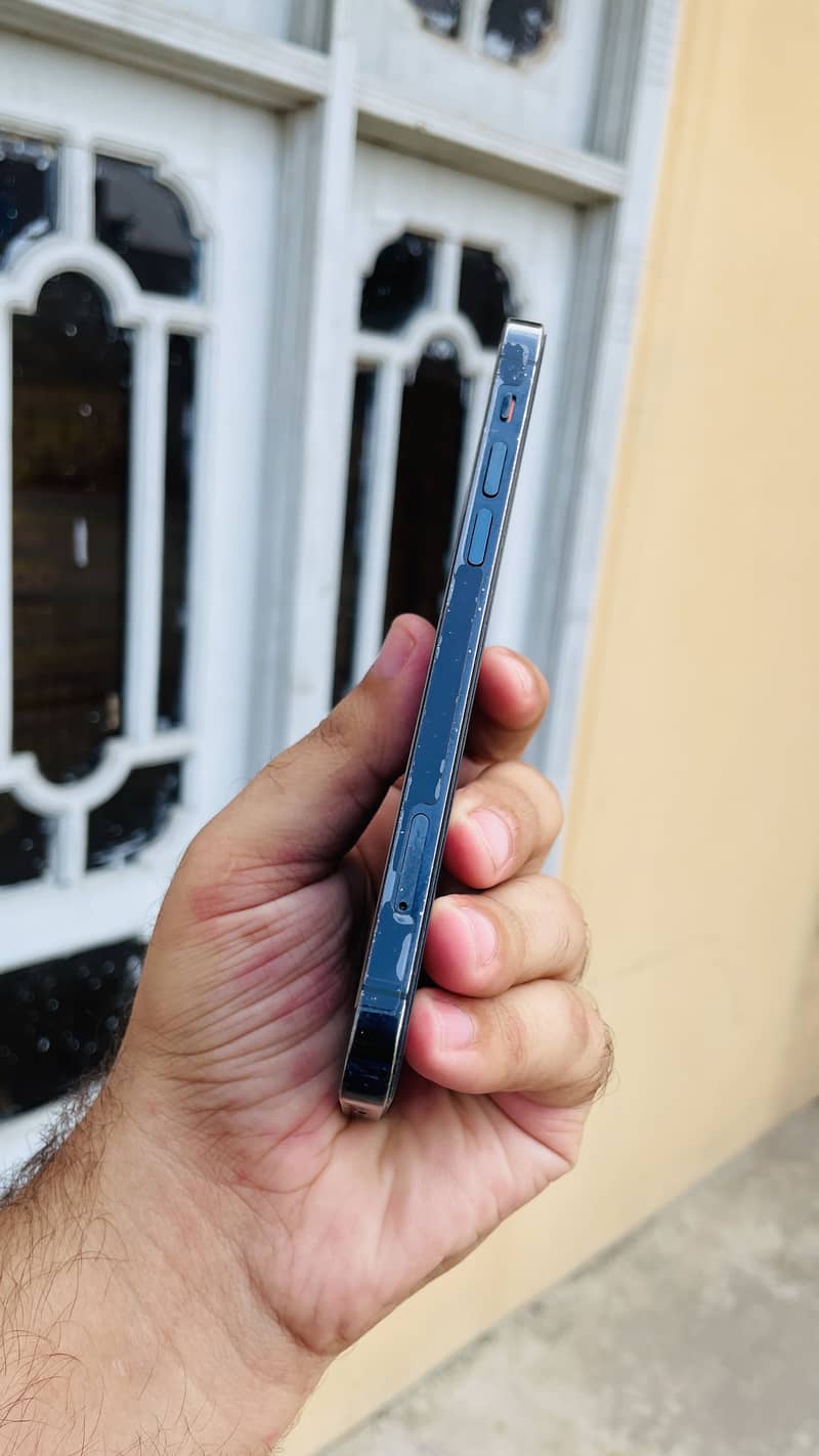 iPhone 12 Pro 7