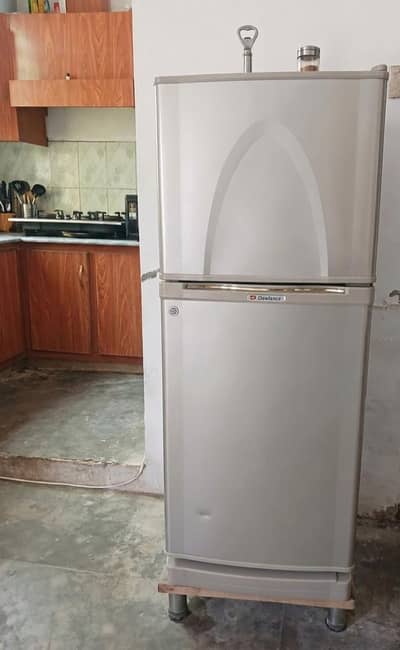 Dawlance 2 door Refrigerator - Good Condition