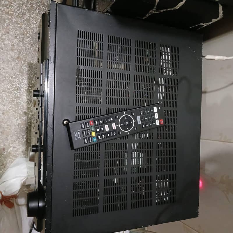 Yamaha Amplifier 3