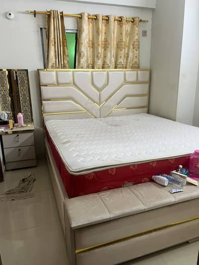 Complete Bedroom Furniture Set with Bed, Wardrobes & Dressing Table
