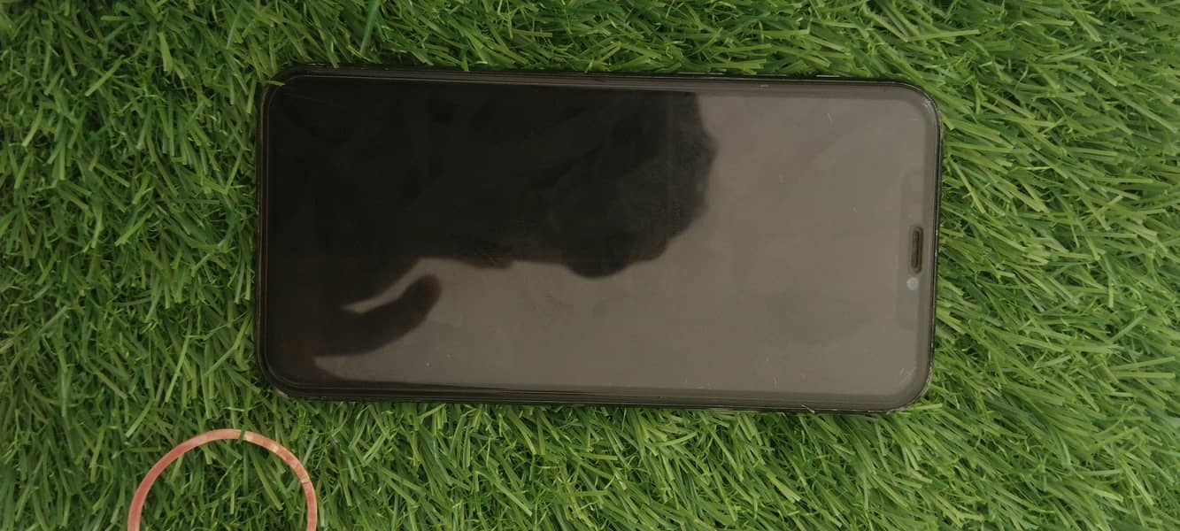 Apple iPhone 11 Pro 3