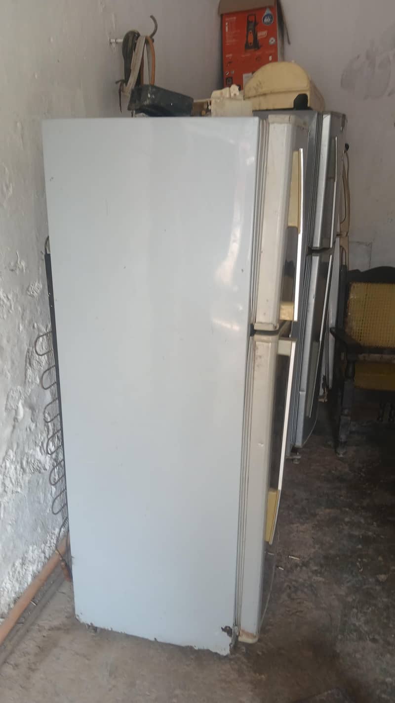 small fridge 1