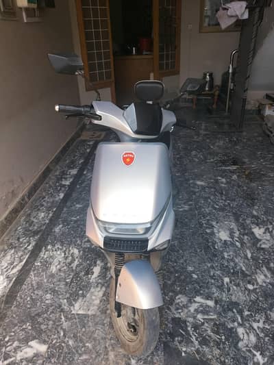 Metro t9 sport lithium battery