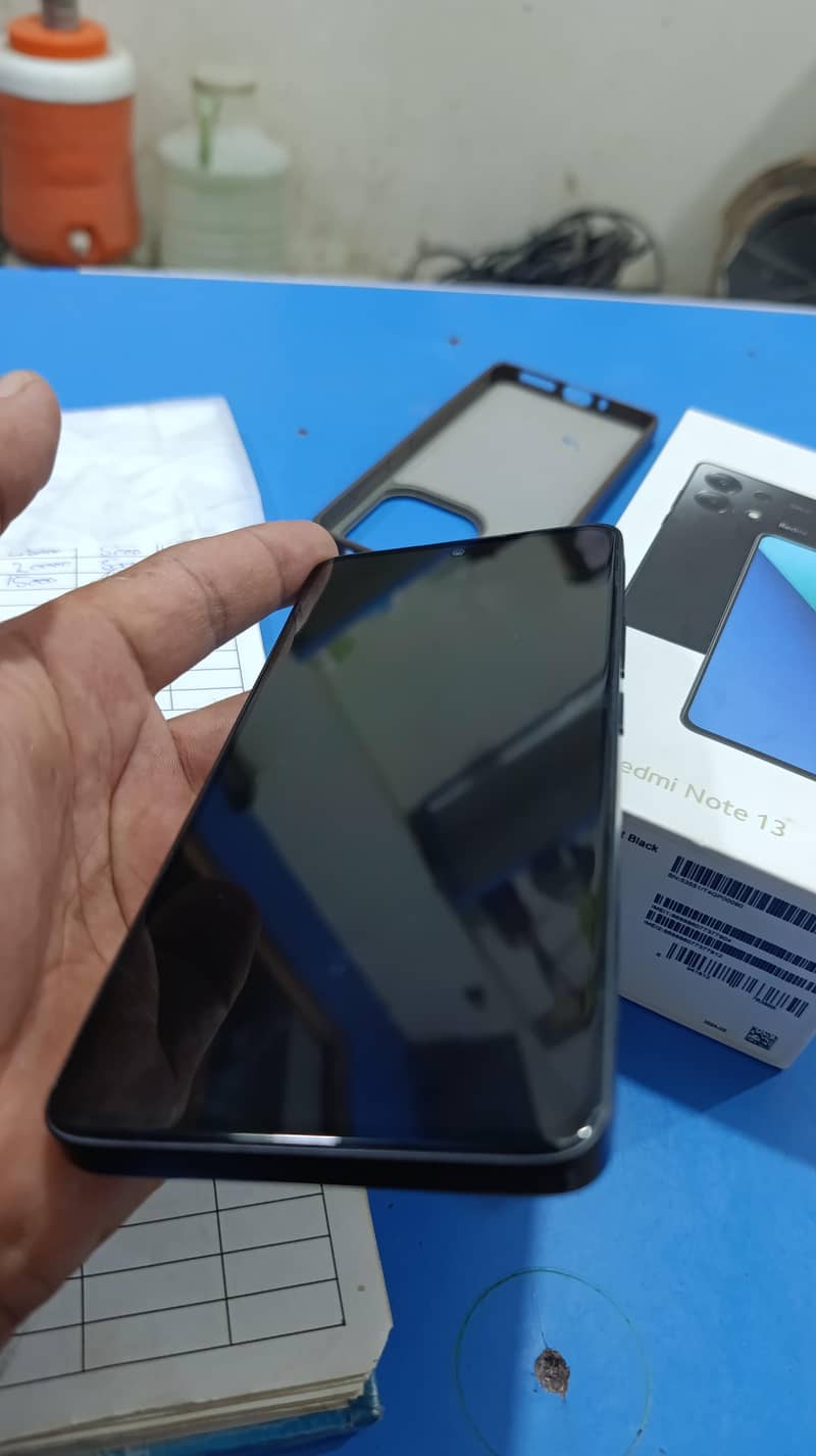 Xiaomi Redmi Note 13 2